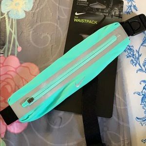 Nike running Waistpack (Brand new)